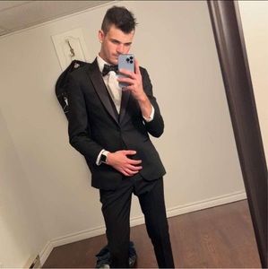 Meet your Posher, Justin